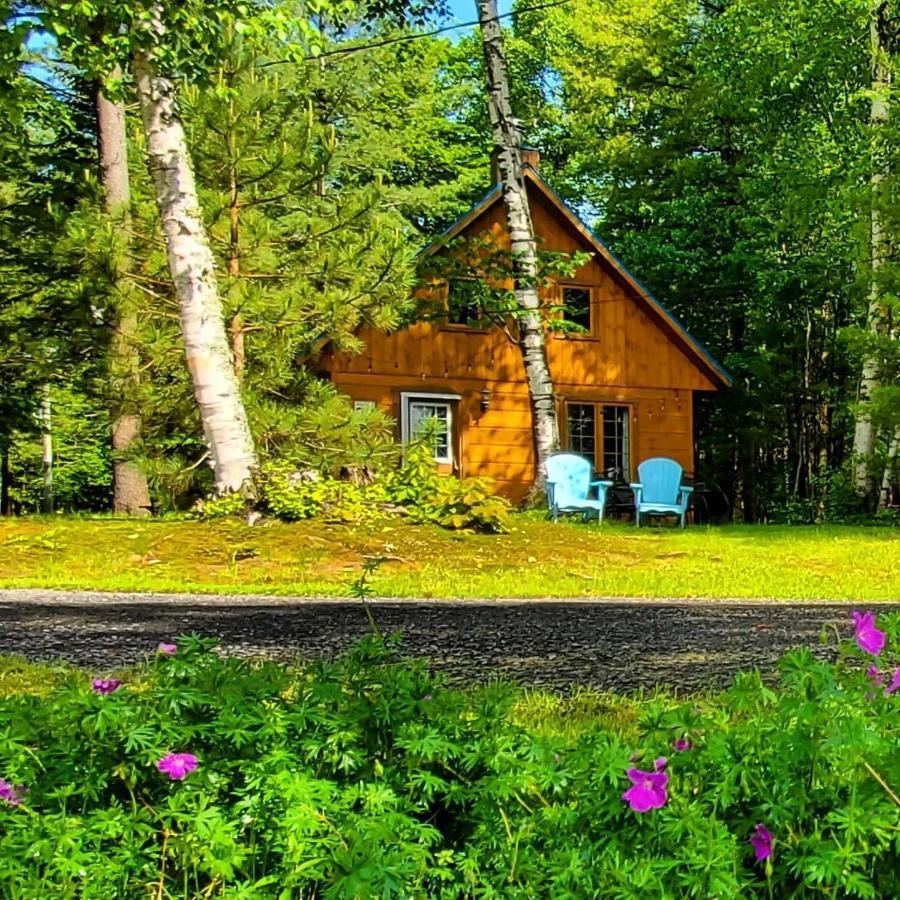 Les Chalets Sur Le Cap Saint Joachim Exterior photo