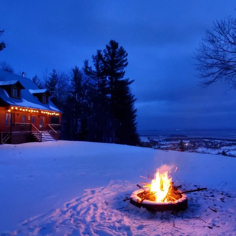 Les Chalets Sur Le Cap Saint Joachim Exterior photo