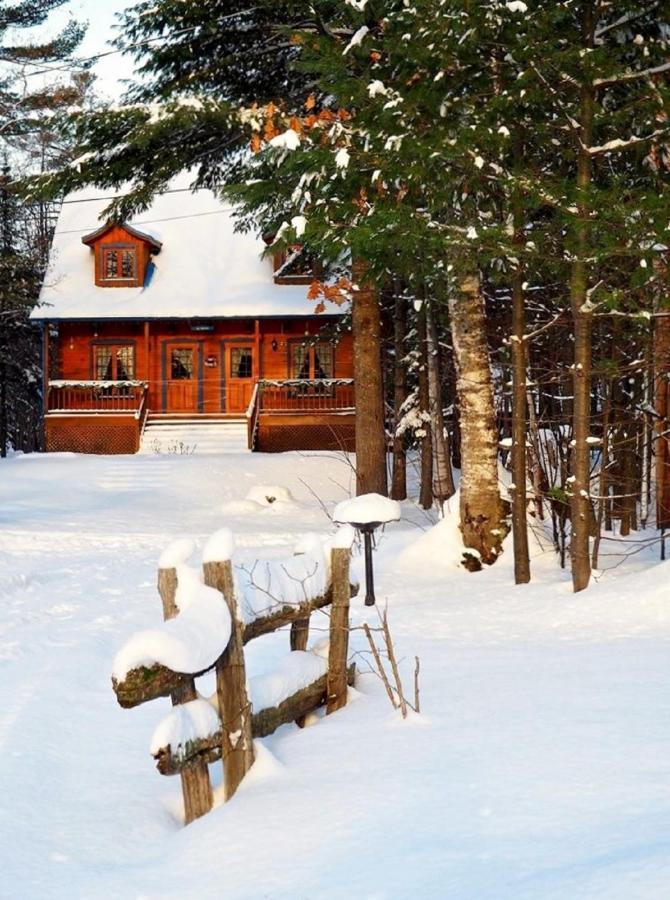 Les Chalets Sur Le Cap Saint Joachim Exterior photo